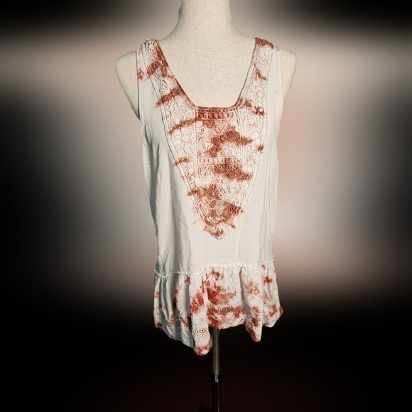 Women's Rayon White and Red Brown Sleeveless Top with crochet and peplum ruffle - Picture 4 of 10